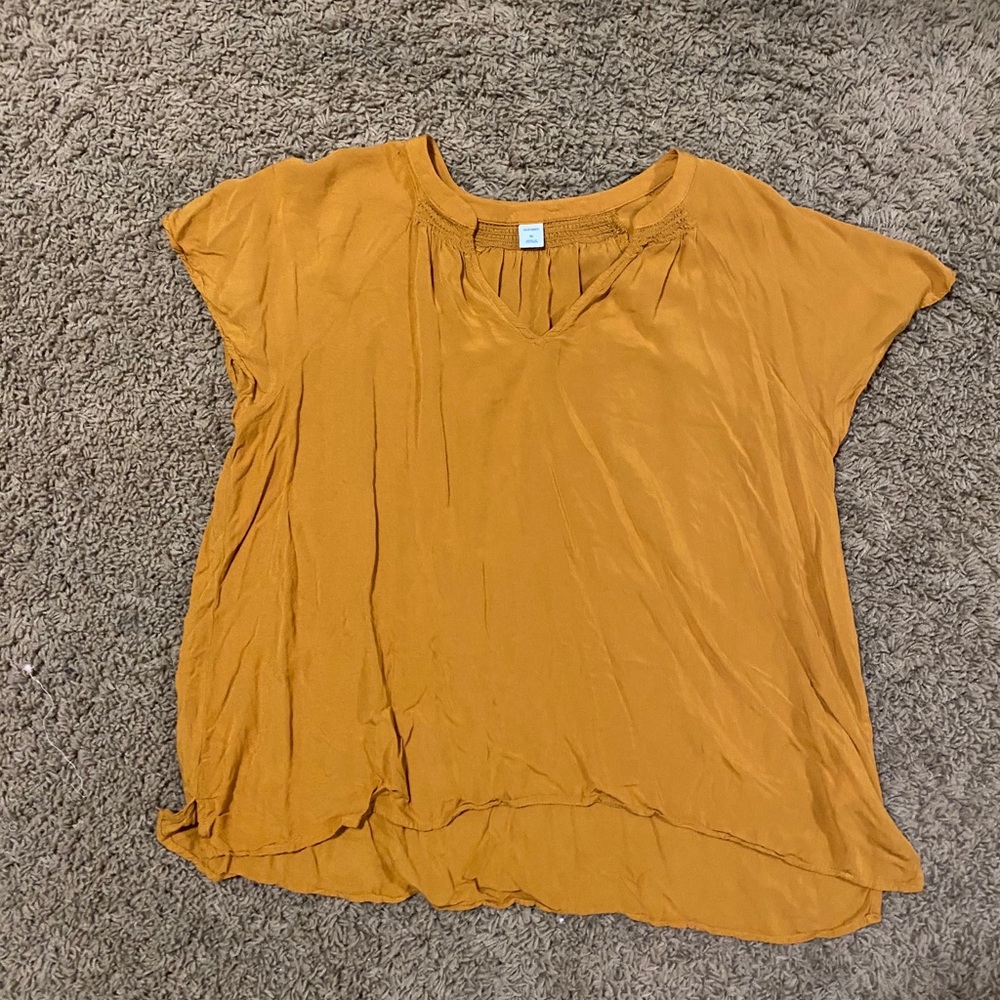Mustard top